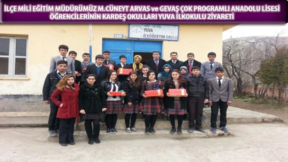 İlçe Mili Eğitim Müdürümüz M.Cüneyt ARVAS ve Gevaş Çok Programlı Anadolu Lisesi öğrencileri kardeş okul olarak belirledikleri Yuva İlkokulunu ziyaret etti. 